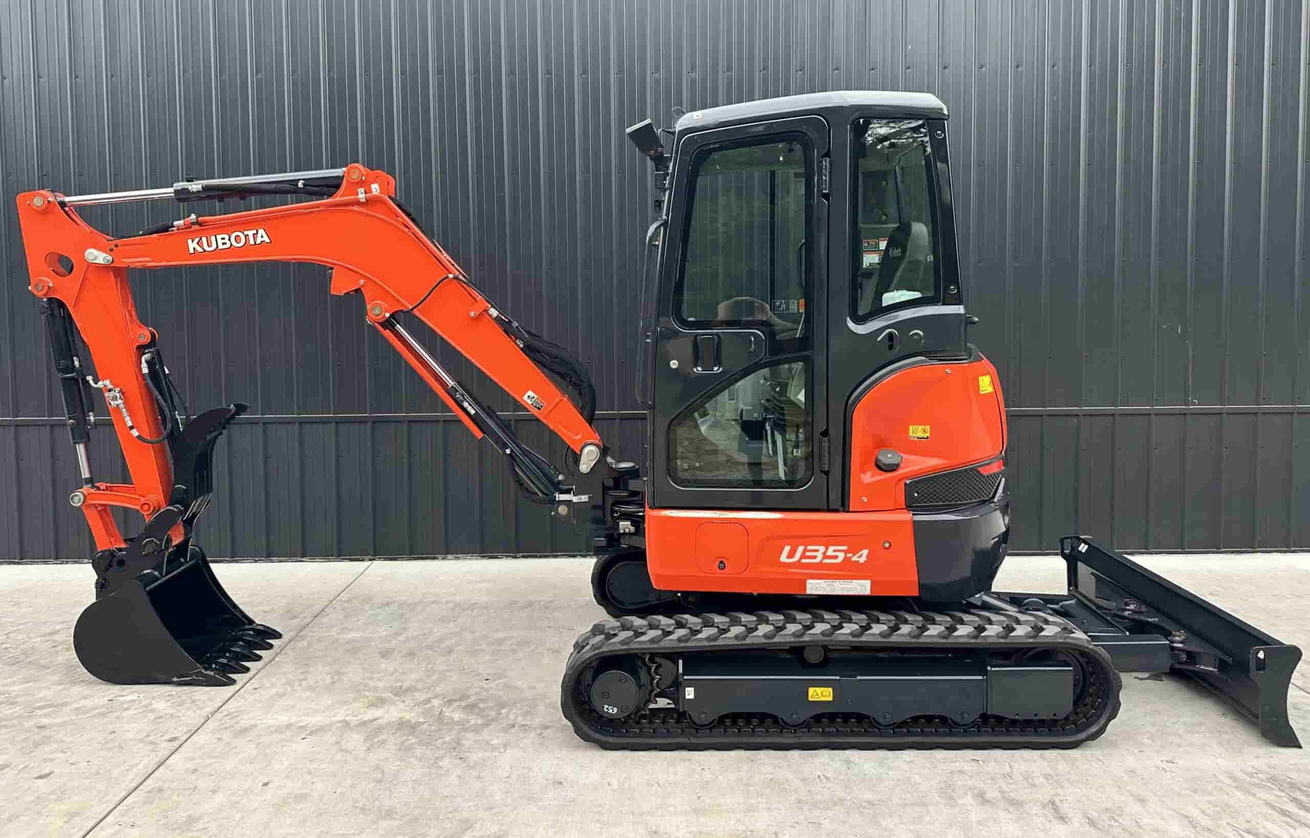 2020 KUBOTA U35-4
